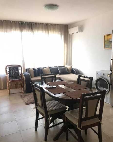 Дава се под наем Двустаен апартамент в Бургас, Меден рудник - зона А - 60 кв.м за 175 € - Снимка #3