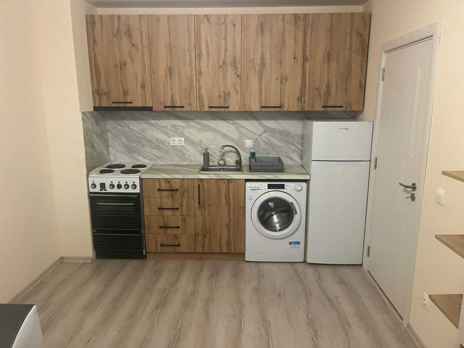 Дава се под наем Двустаен апартамент в София, Хиподрума - 60 кв.м за 498.27 € - Снимка #1