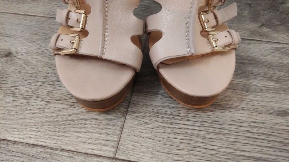 продам туфли кожаные 39р