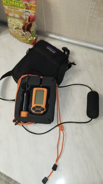 Продам эхолот практик м 6