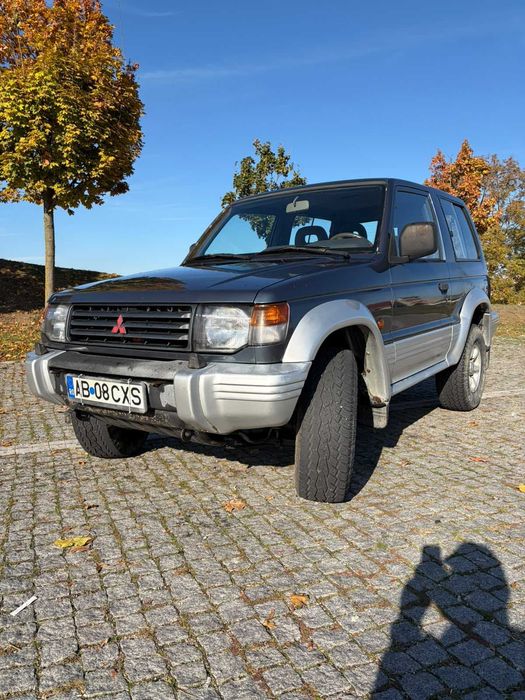 Vand Mitsubishi Pajero 2.5 diesel 1995 4x4