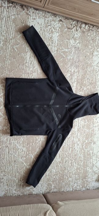 Спортивный костюм nike tech