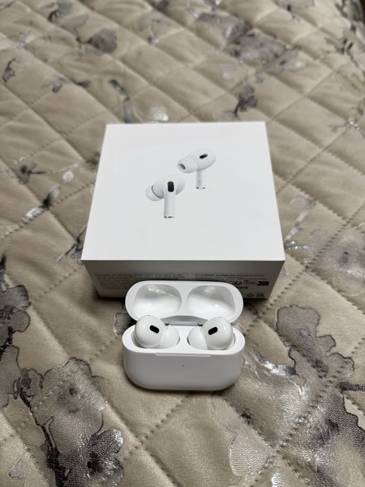 Слушалки Airpods Pro 2