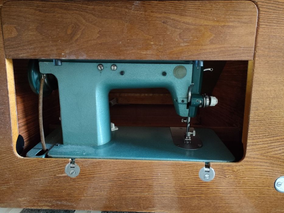 Швейная машина Подольск