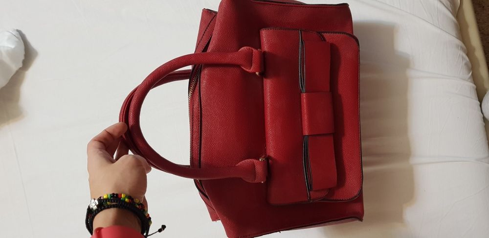 Geanta rosie Nissa noua