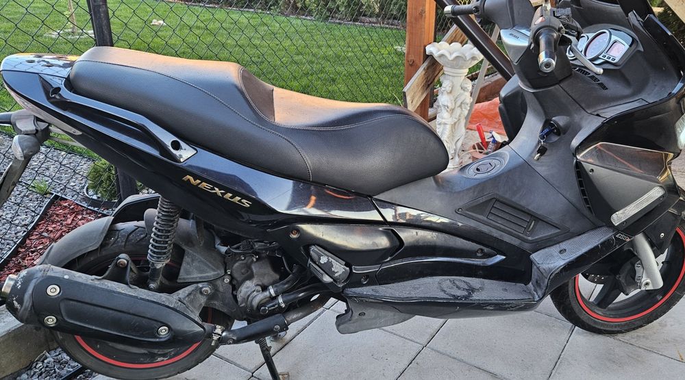 Gillera Nexus 300