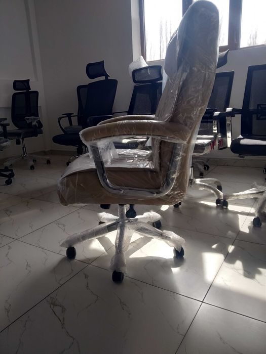 Office kreslo holati  Alo otirilmagan kecha olganman