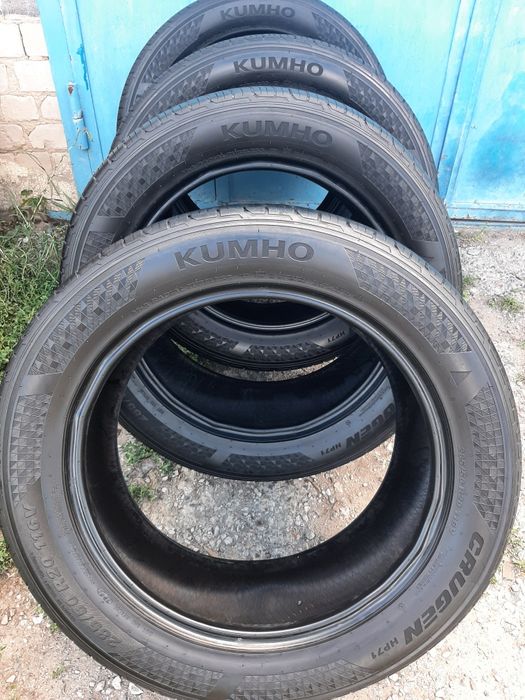 Продам шины 285/50/20 кумхо крюген