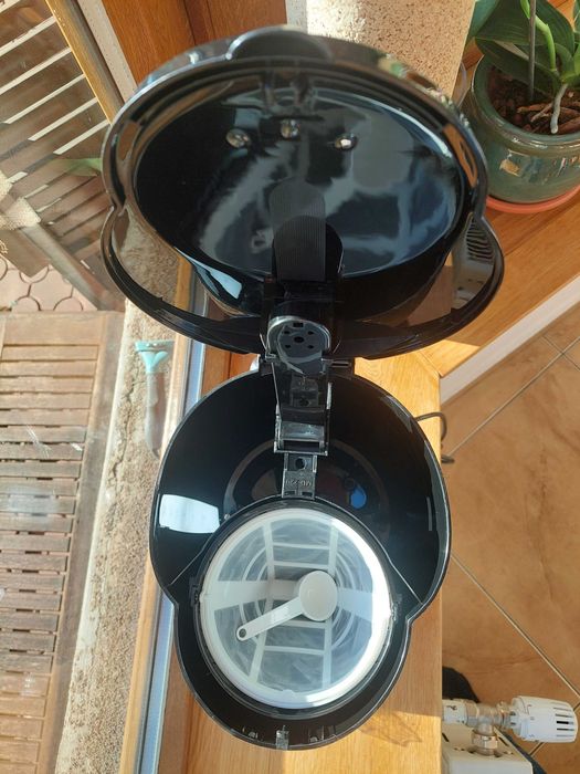 Vand cafetiera Daewoo DCM900B noua