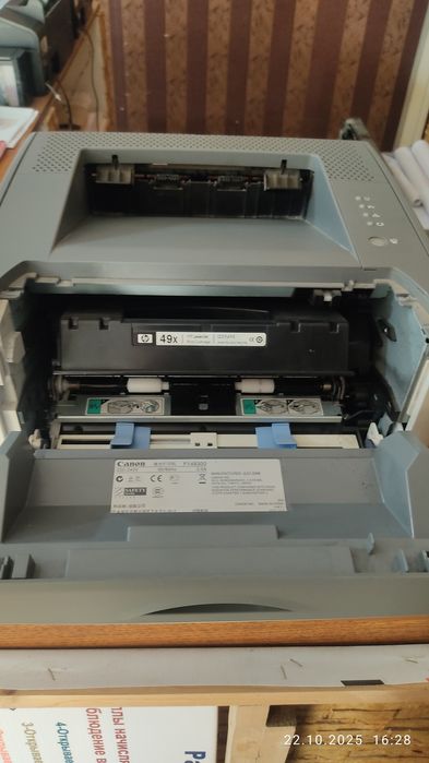 Продам принтер Canon 3300 состояние идеальное