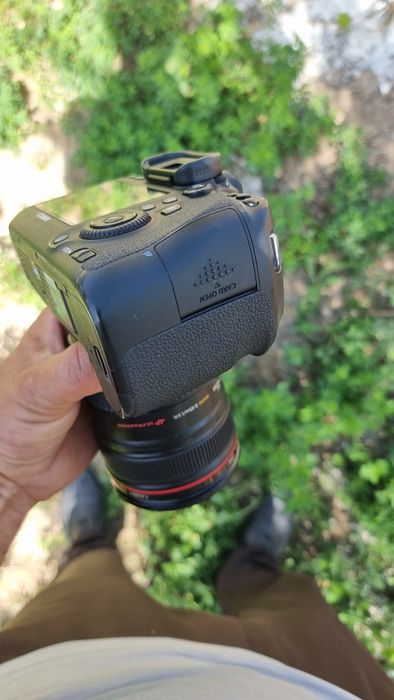 Canon 6d  sotiladi