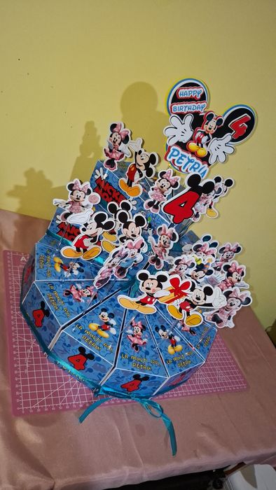 Cutii felie tort