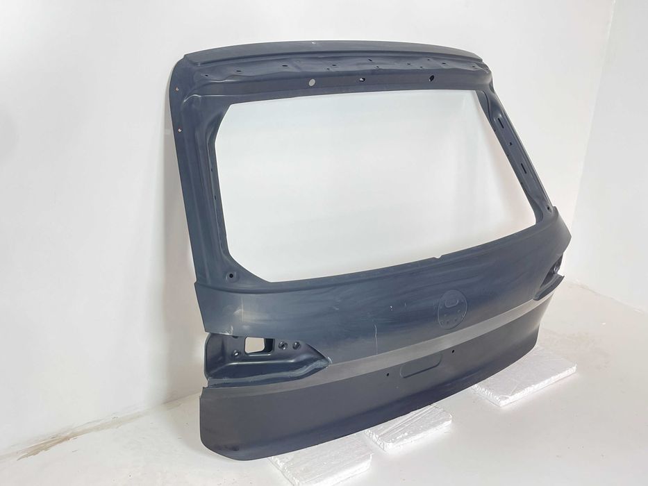 VW Touareg 2019 заден капак - нов оригинален