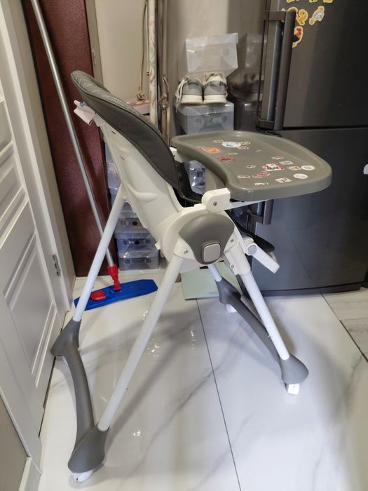 Продаю стульчик для кормления