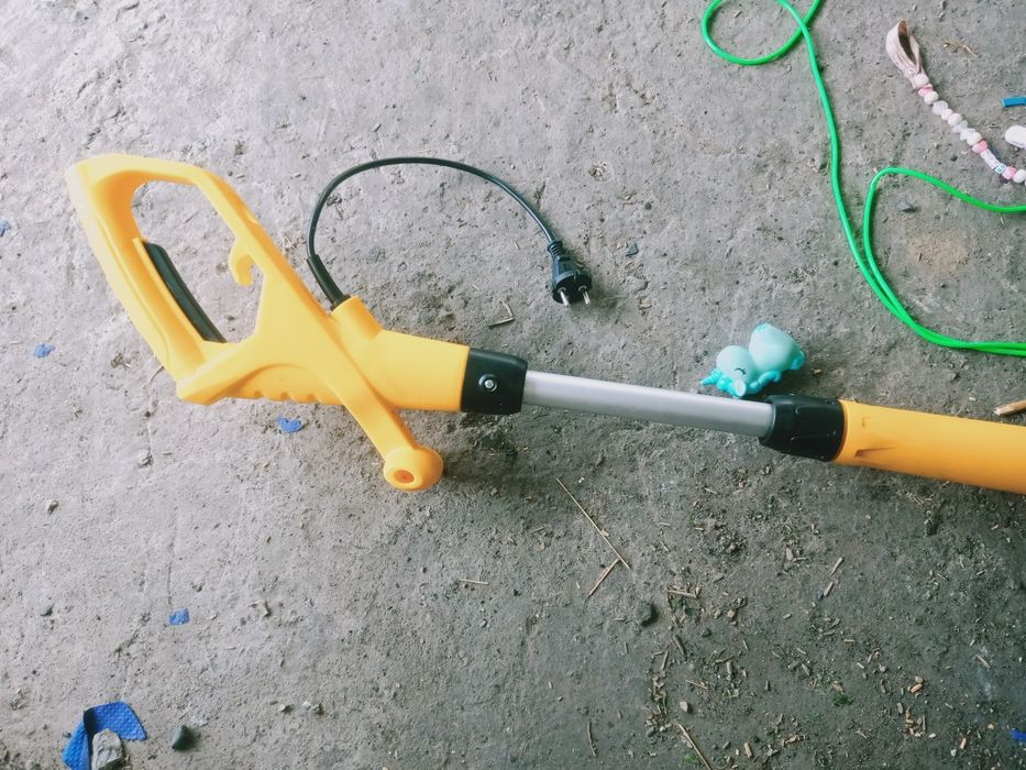 Триммер косилка электрический