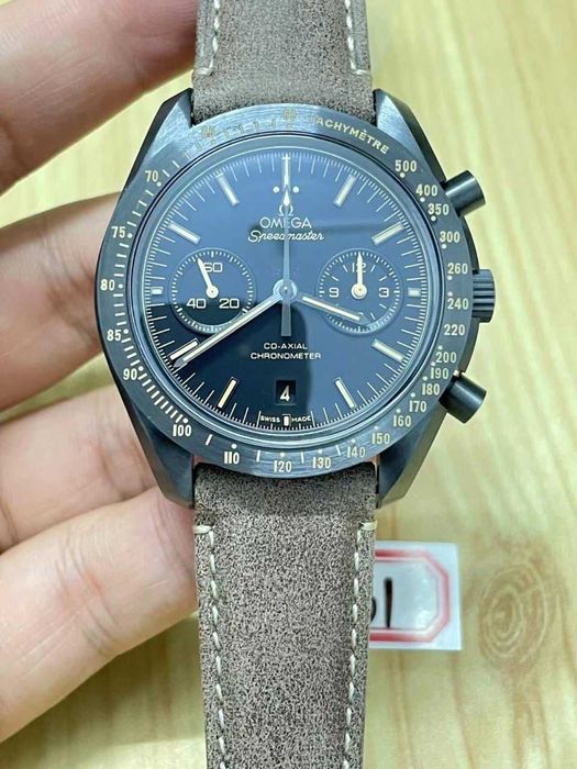 Omega speedmaster dark side of the mooon