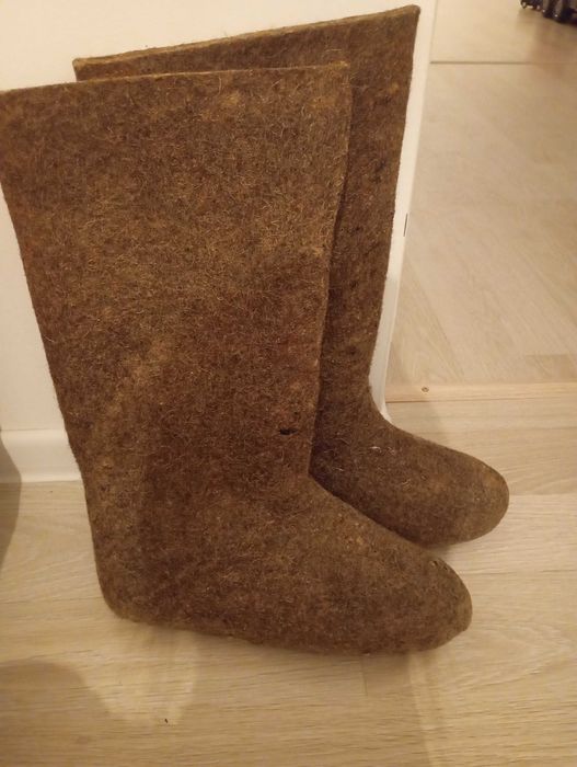 Продам новые Валенки войлок