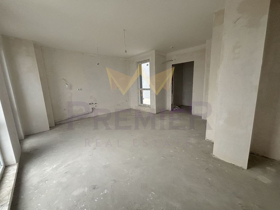 3-стаен в Варна-Младост 1 площ 150