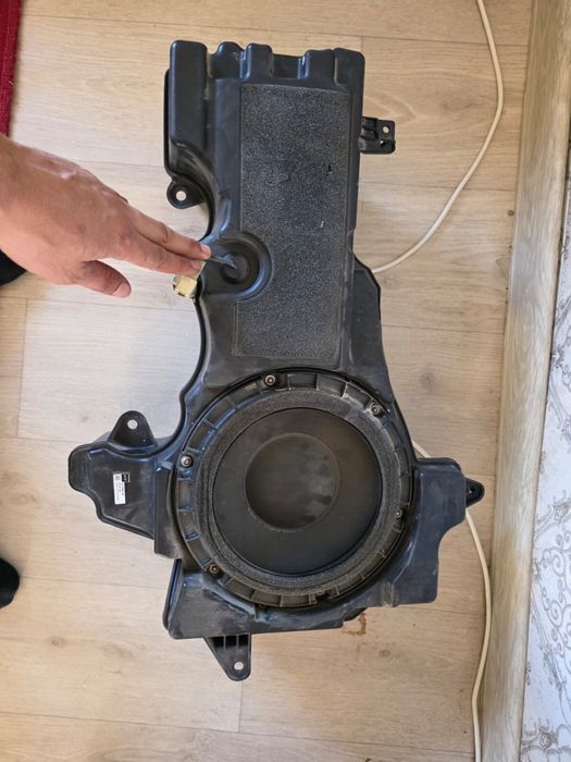 Колонка бувер 570 лексус