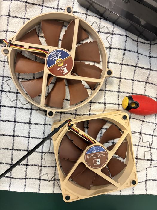 Vand PC i5 9600k, 16gb ddr4, 500gb SSD, nvidia geforce 1080ti