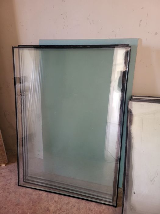 Продам б/у стекла