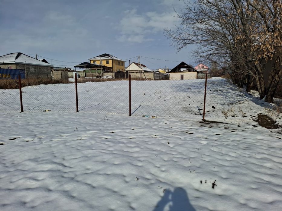 Продам участок в поселке Айтей