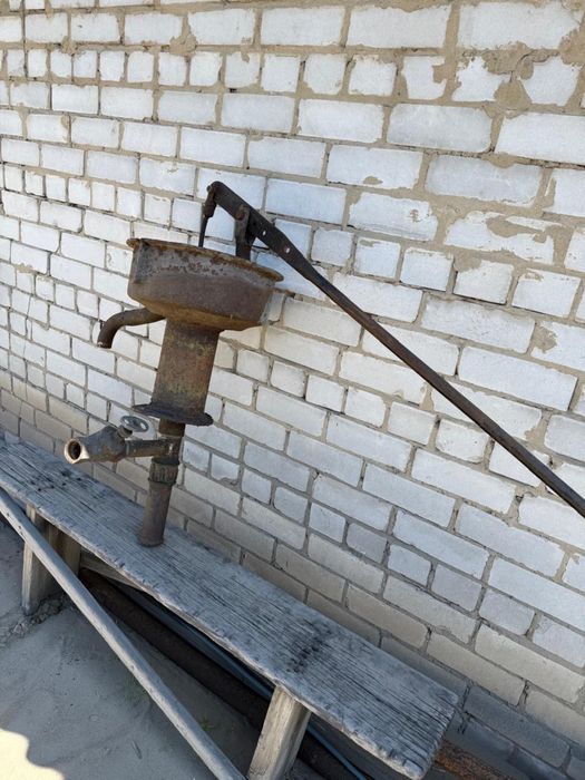 Качок для воды чугунный