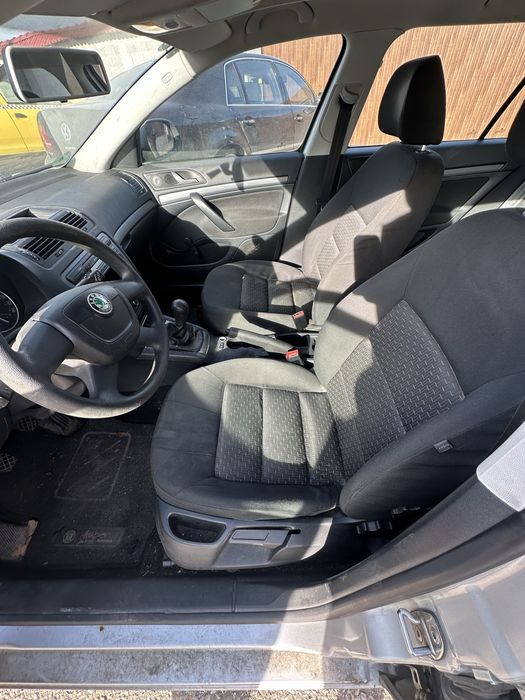 Skoda Oktavia1.6TDI5скCAYНа части