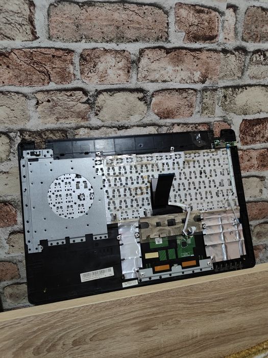 Клавиатурный модуль Asus X550C (топкейс)