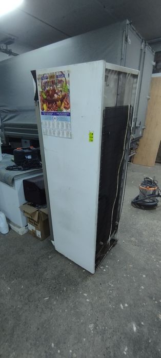 Холодильник для напитков