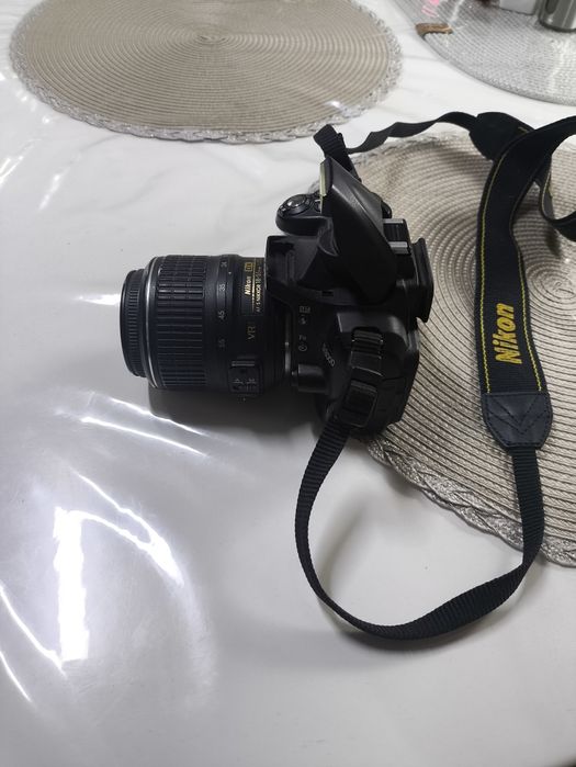 Nikon digital camera D3000