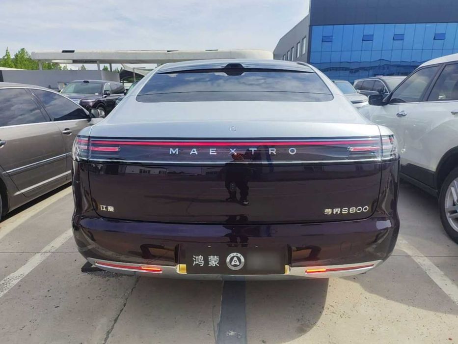 Hima S800 Range-Extended Starlight Executive Edition, 4 Seats