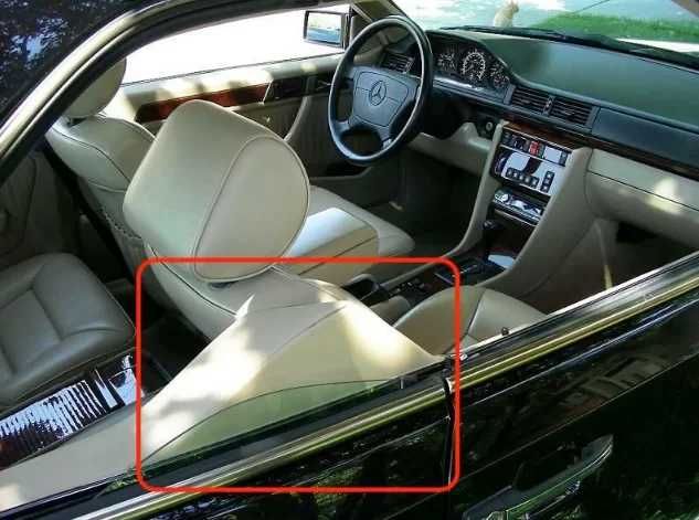 Mercedes c124 w124 -Страничен капак на колана/подаване колан/презентор