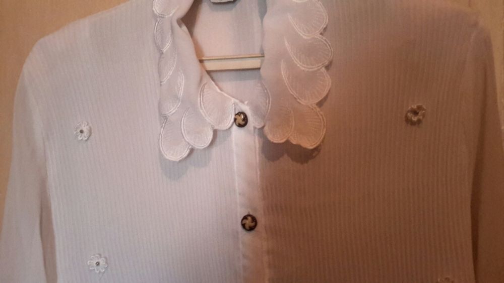 Блузка белая женская