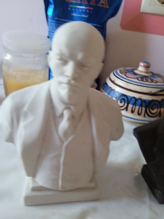 Бюсты ленина 2 штуки