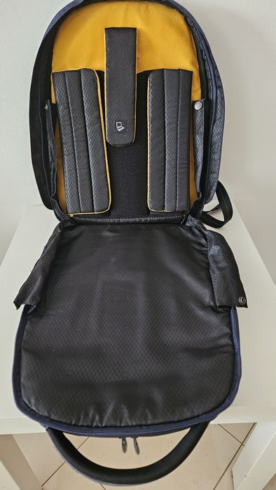 Раница за лаптоп и пътуване Samsonite