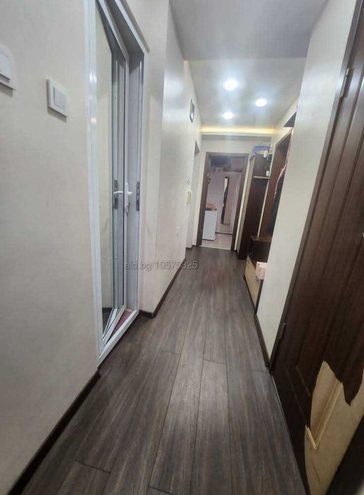 Тристаен апартамент