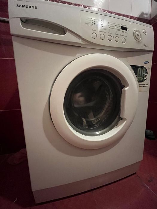 Продам стиральную машинку Samsung