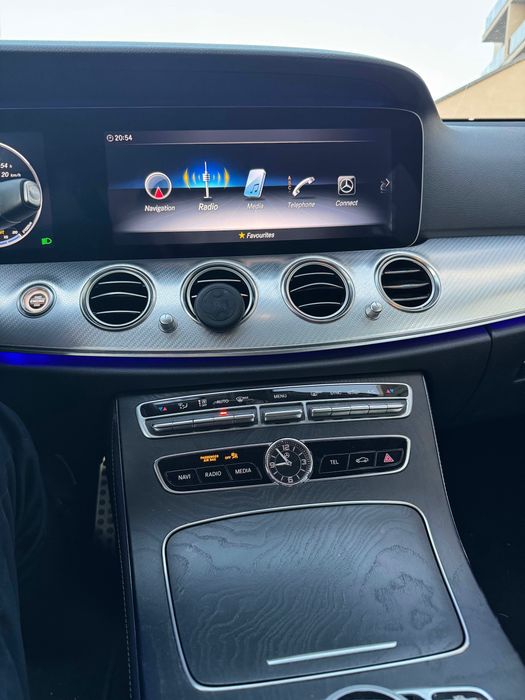 mercedes e200 2020 superb