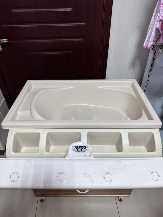 Продам пеленальный стол 3 в 1