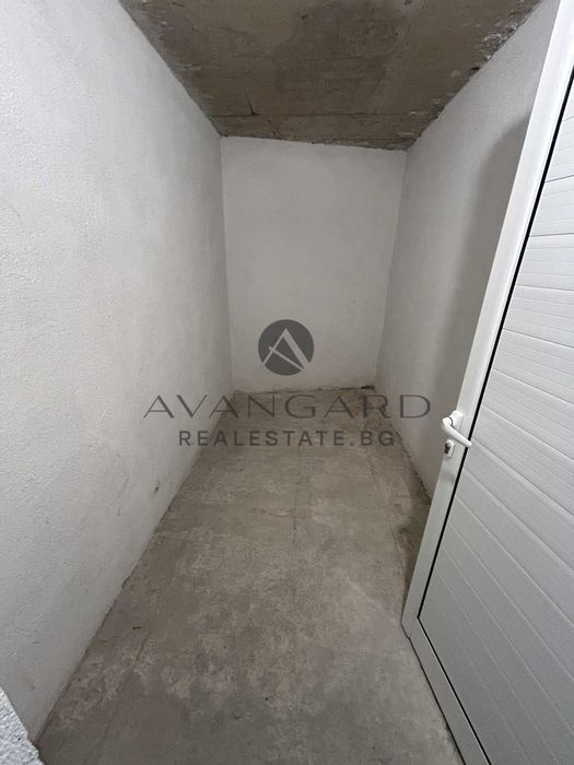 оф.22190 Тристаен Обзаведен Кършияка