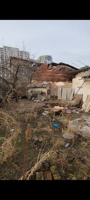 Продаётся участок 4,3 сотки .