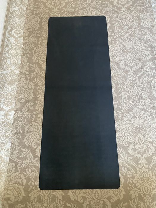 Нескользящий коврик для йоги и фитнеса