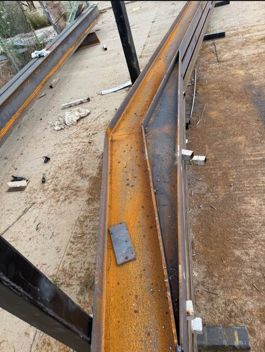 Vând hale metalice 10x15x4m  confecționate din profil IPE160