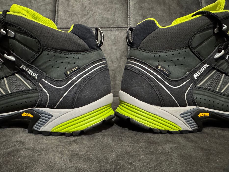 Meindl 3062-01 SX 1.1 laced boots mid GTX black/lemon.