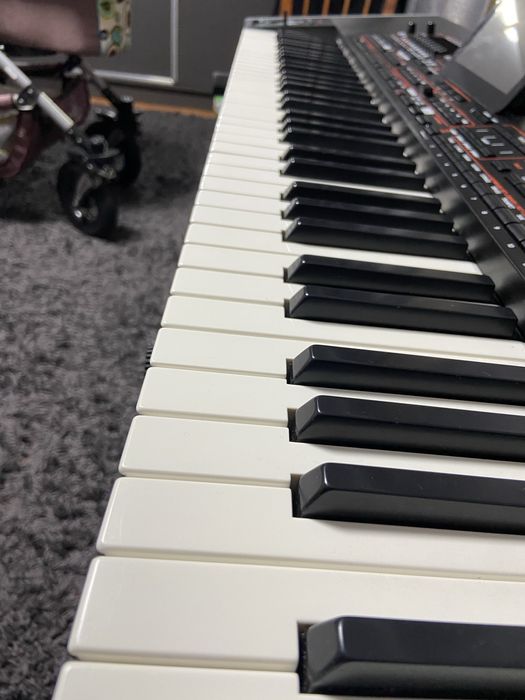 Vand Korg PA4x fara schimburi