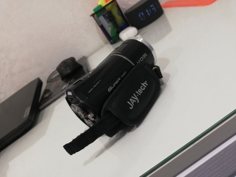 Продам видеокамеру