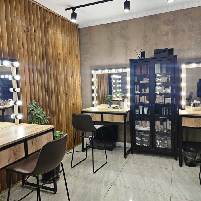 Сдам салон красоты