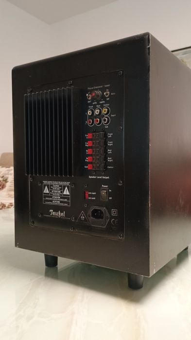 Мощен активен субуфер 10" Toufel, Made in Germany