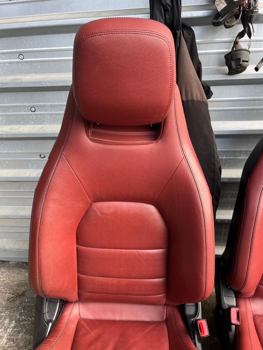 Салон за Mercedes-Benz W207 купе червен подгрев ном 199